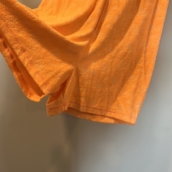 Women’s Large Secret Treasure Orange/Peach Front Zip Romper w/ hood - Picture 3 of 6